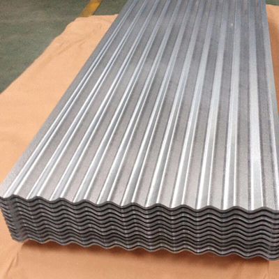 Spgc galvanizou as folhas onduladas de aço do telhado do painel JIS G -3312 Galv do telhado