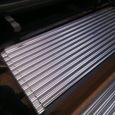 Padrão de JIS G3302 galvanizado telhando a folha resistente à corrosão