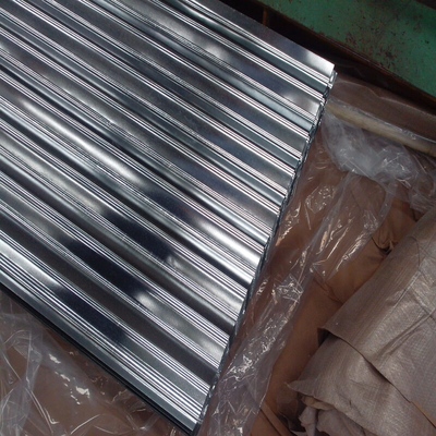 610mm galvanizou os painéis ondulados do metal do calibre ondulado da folha SGCC 18