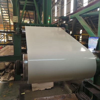 600 - a bobina ASTM CGCC Ppgi da folha revestida da cor de 1250mm Prepainted o rolo de aço